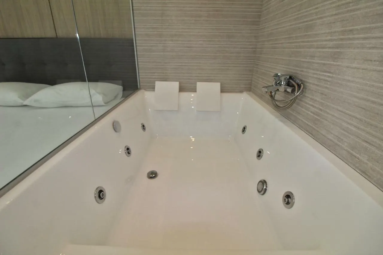 Blue Suite Group Mesitiki Thessaloniki Greece